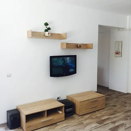 City Apartament * 那沃达利