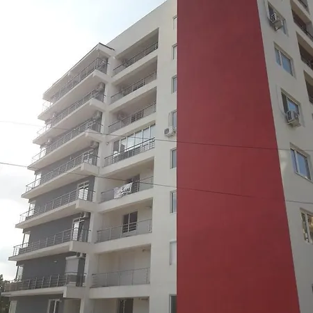 City Apartament 公寓 那沃达利